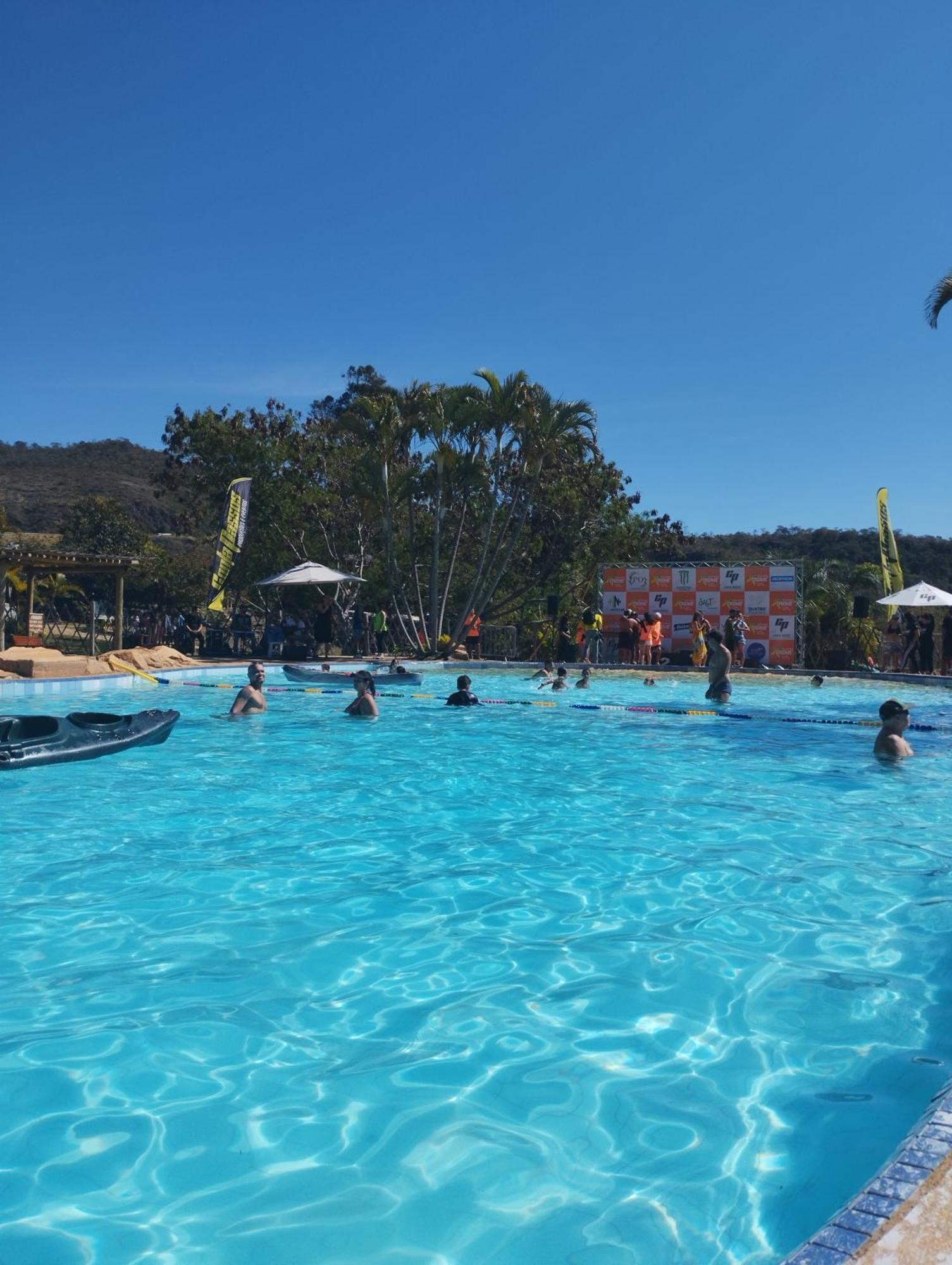 Salto Corumbá Hotel Camping Clube Corumbá de Goiás Exterior foto