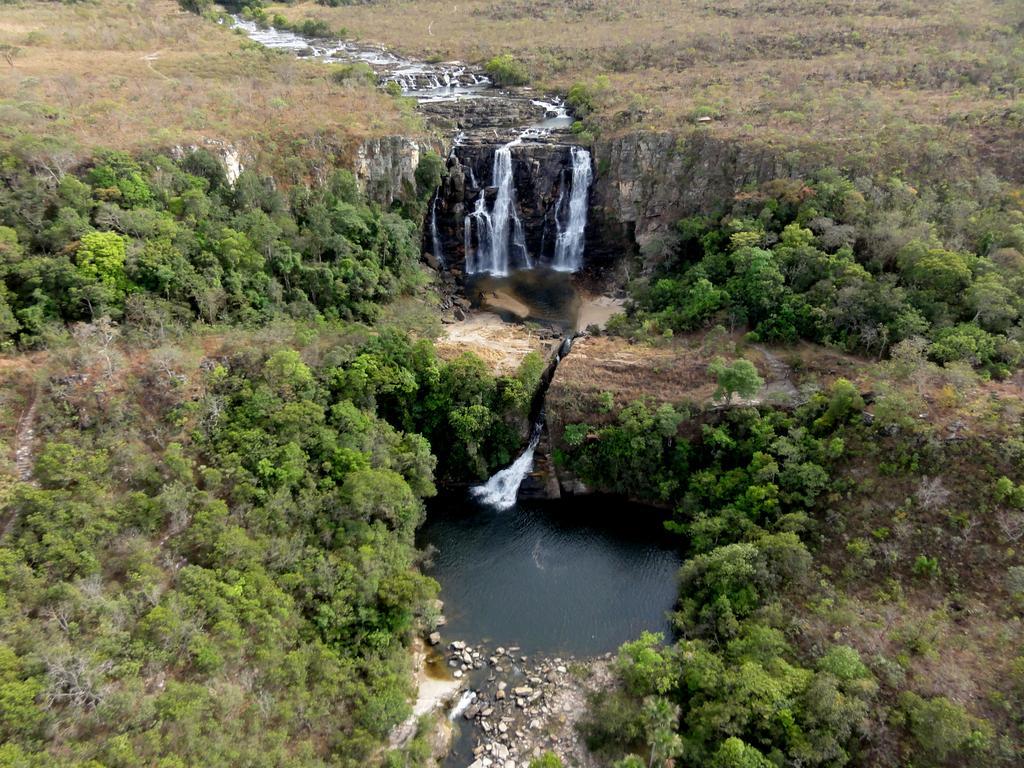 Salto Corumbá Hotel Camping Clube Corumbá de Goiás Exterior foto